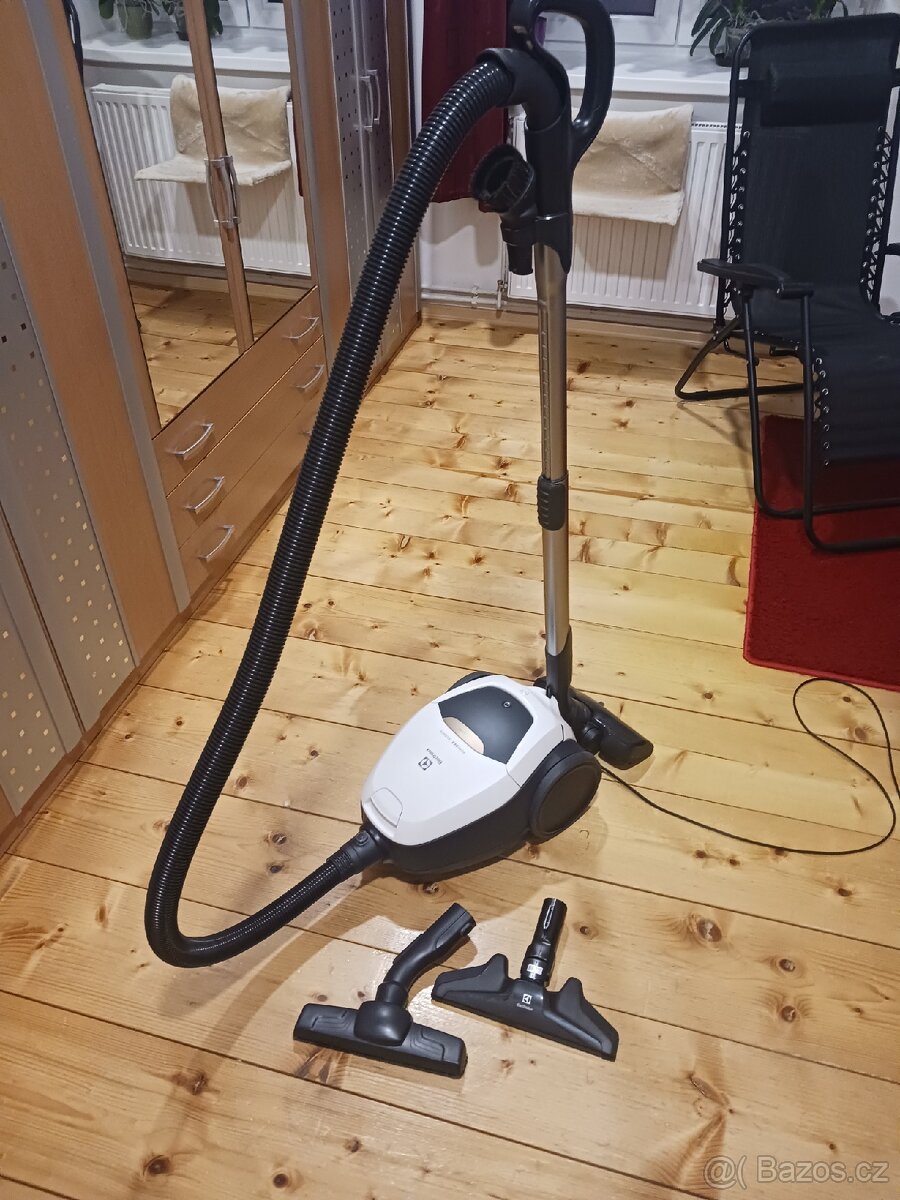 Vysavač Electrolux