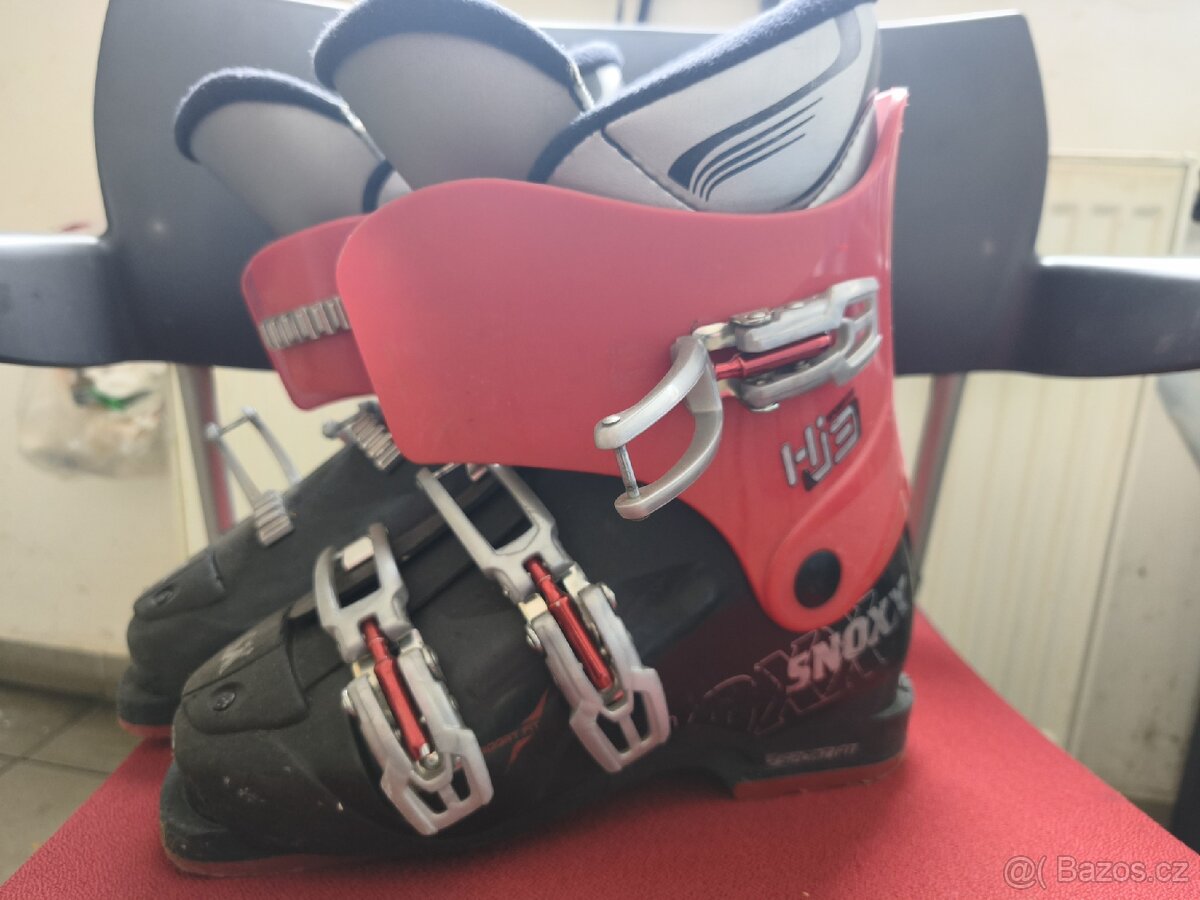 Dětské boty na lyže vel.245