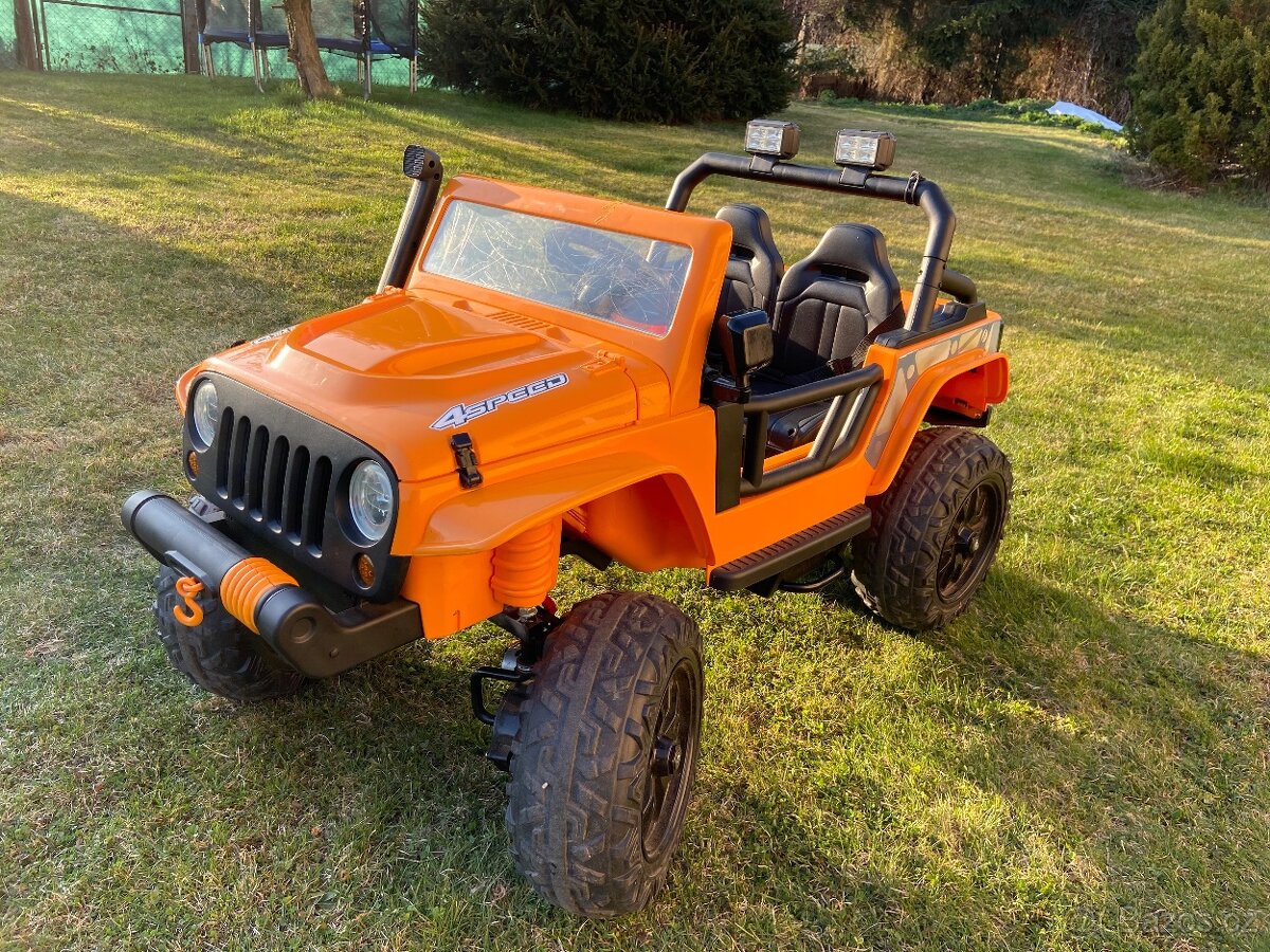 Elektrické autíčko Jeep 4x45W