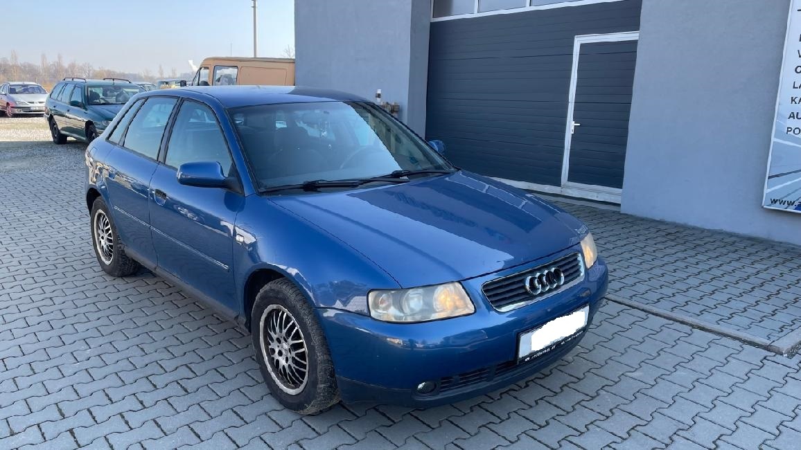 Audi A3, 1,6 75KW // BEZ STK // RV 7/2002
