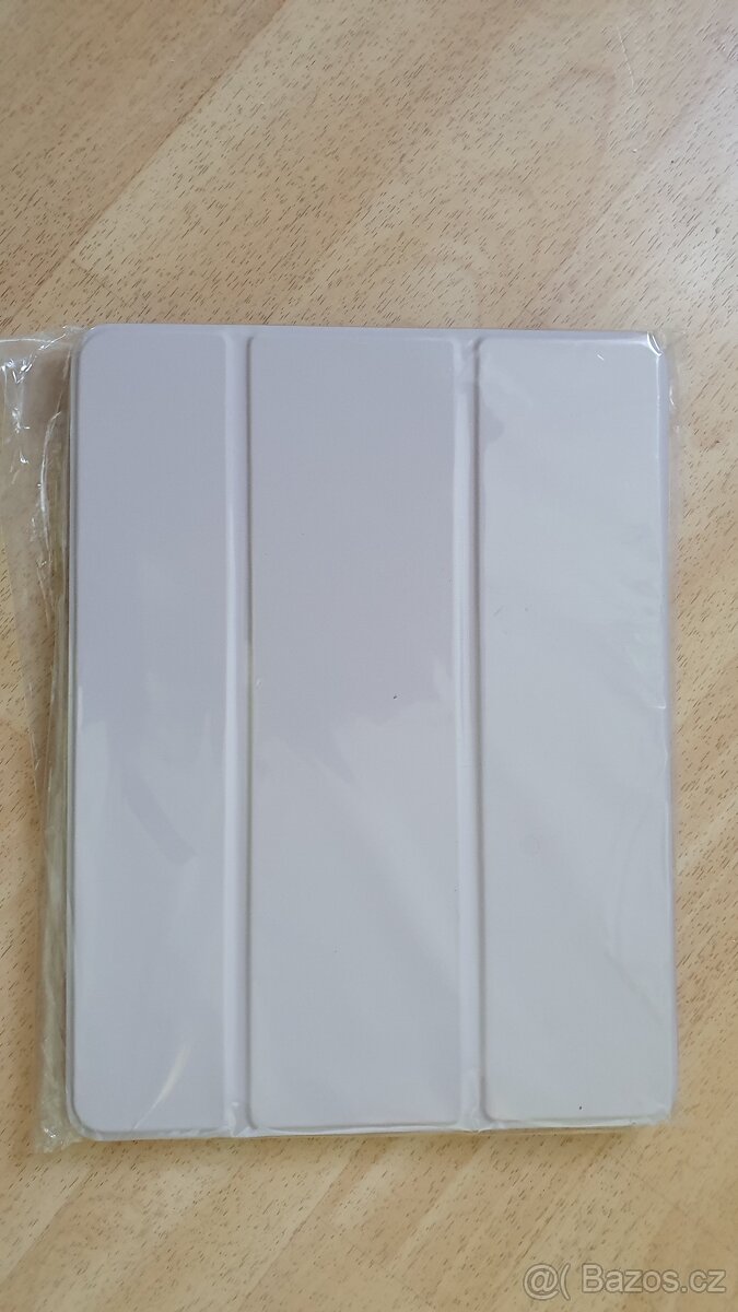 Nové zabalené pouzdro na Ipad 9,7