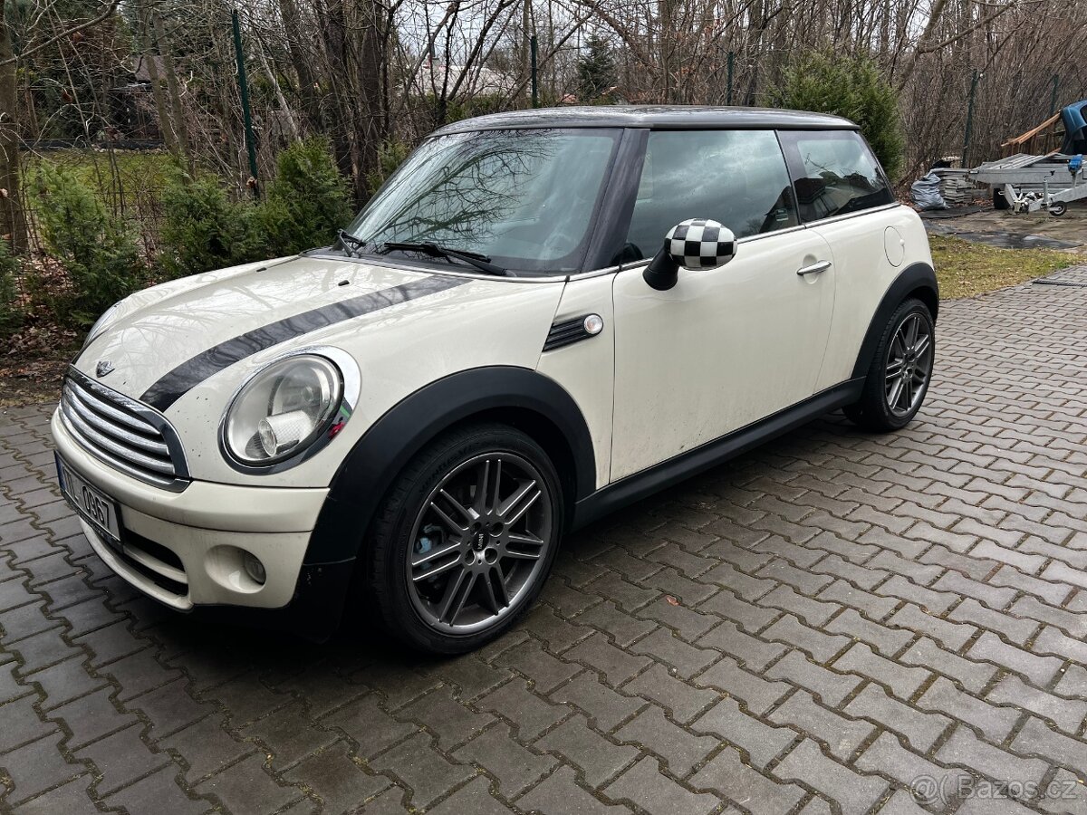 Mini Cooper D R56