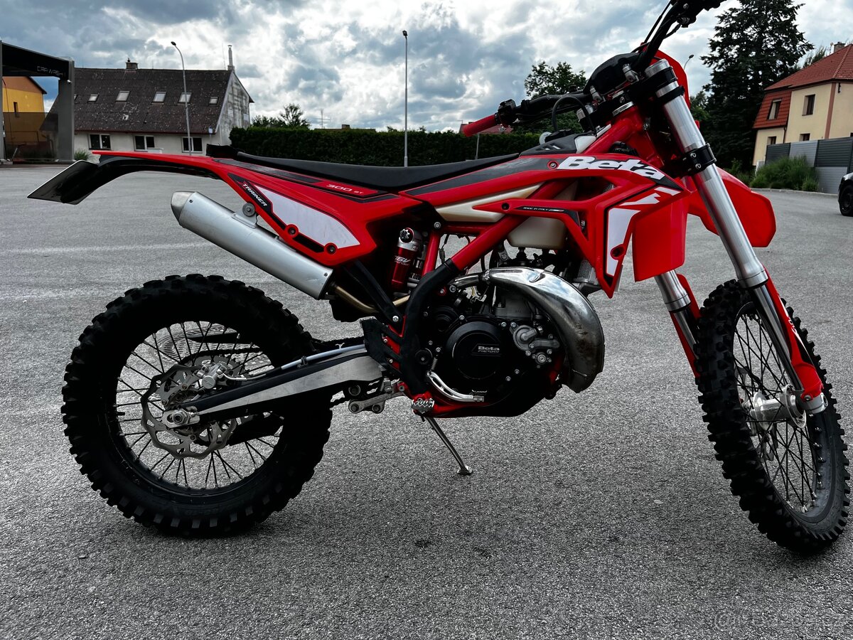 Beta Xtrainer 300 – r.v. 2023, 100 mth