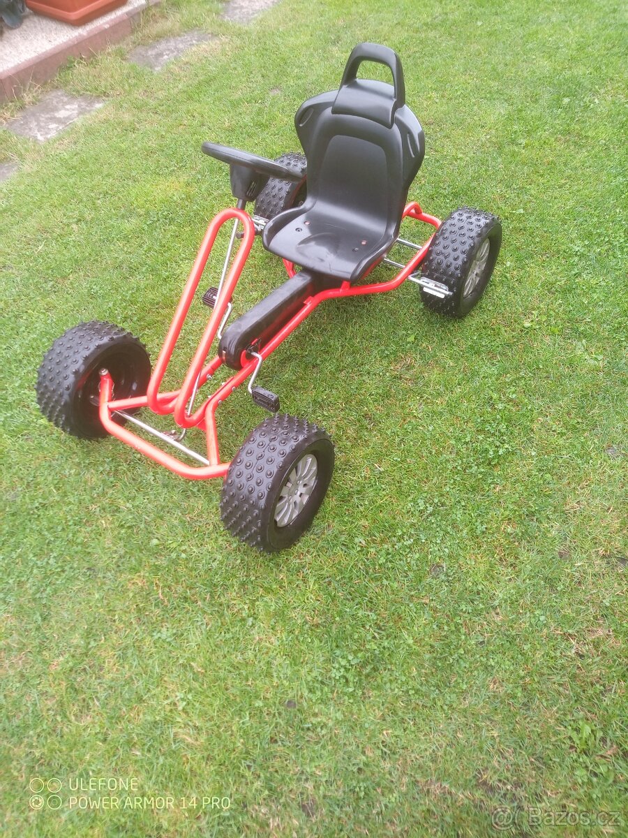 Šlapací motokara