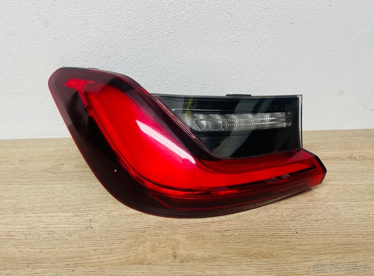 BMW G81 G21 zadní světlo