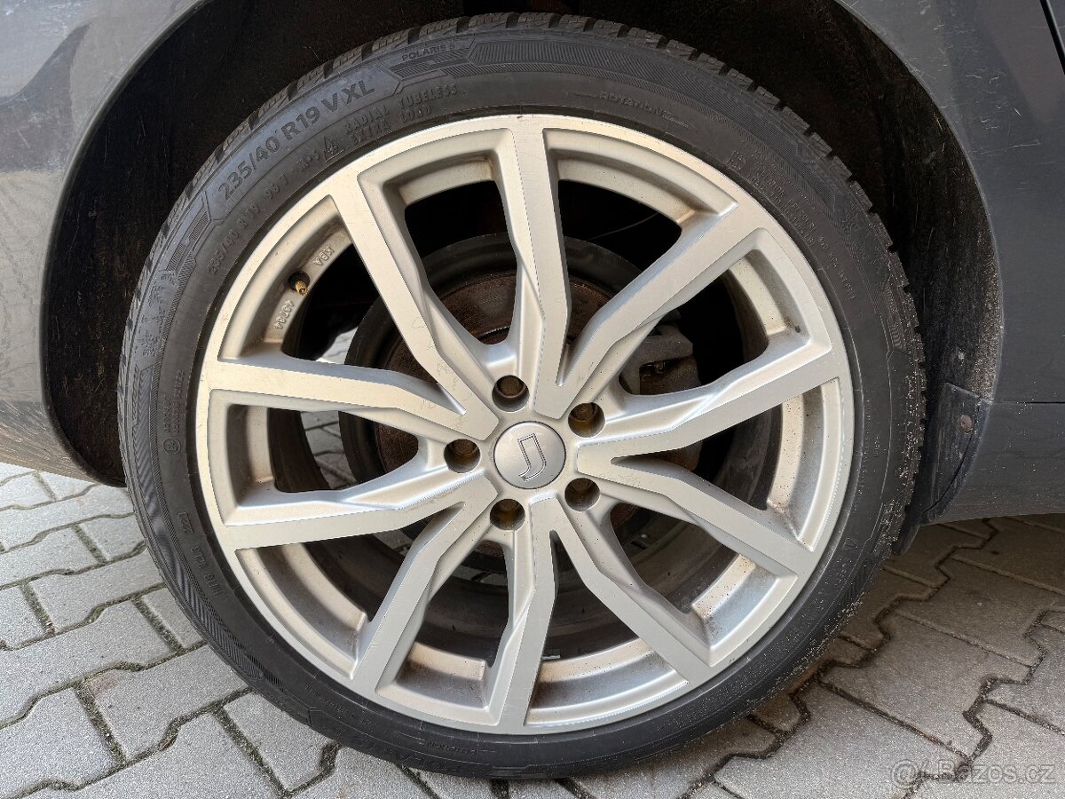 ALU KOLA JAPAN RACING 5X112 R19 + PNEU 235/40 R19