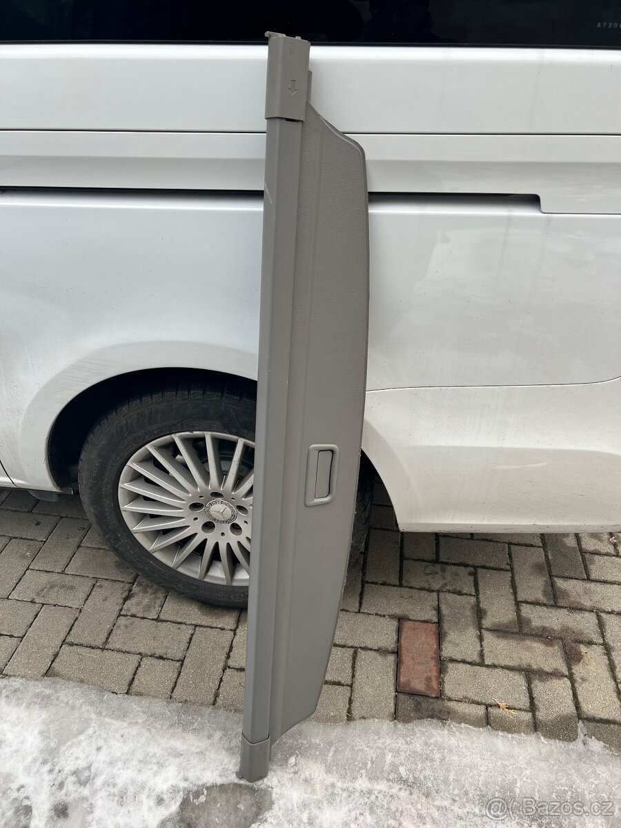 Prodám Zadní Roletu do kufru Vw touran 2003-2010.