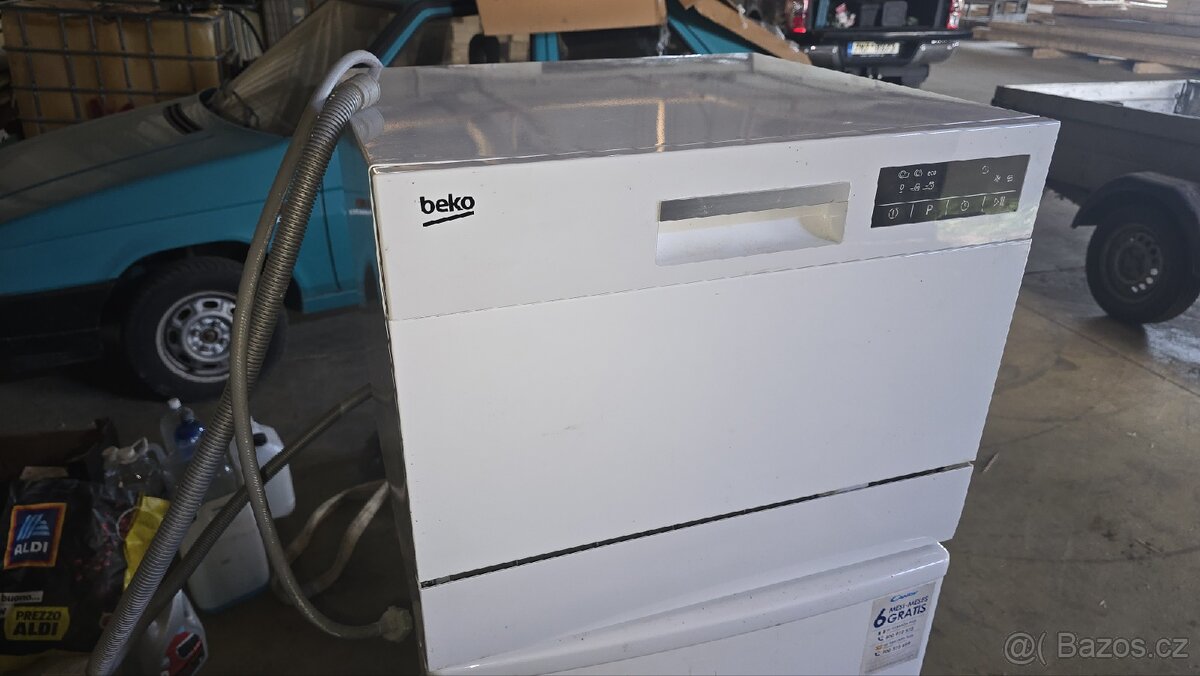 Prodám stolní myčku Beko DTC 36610 W