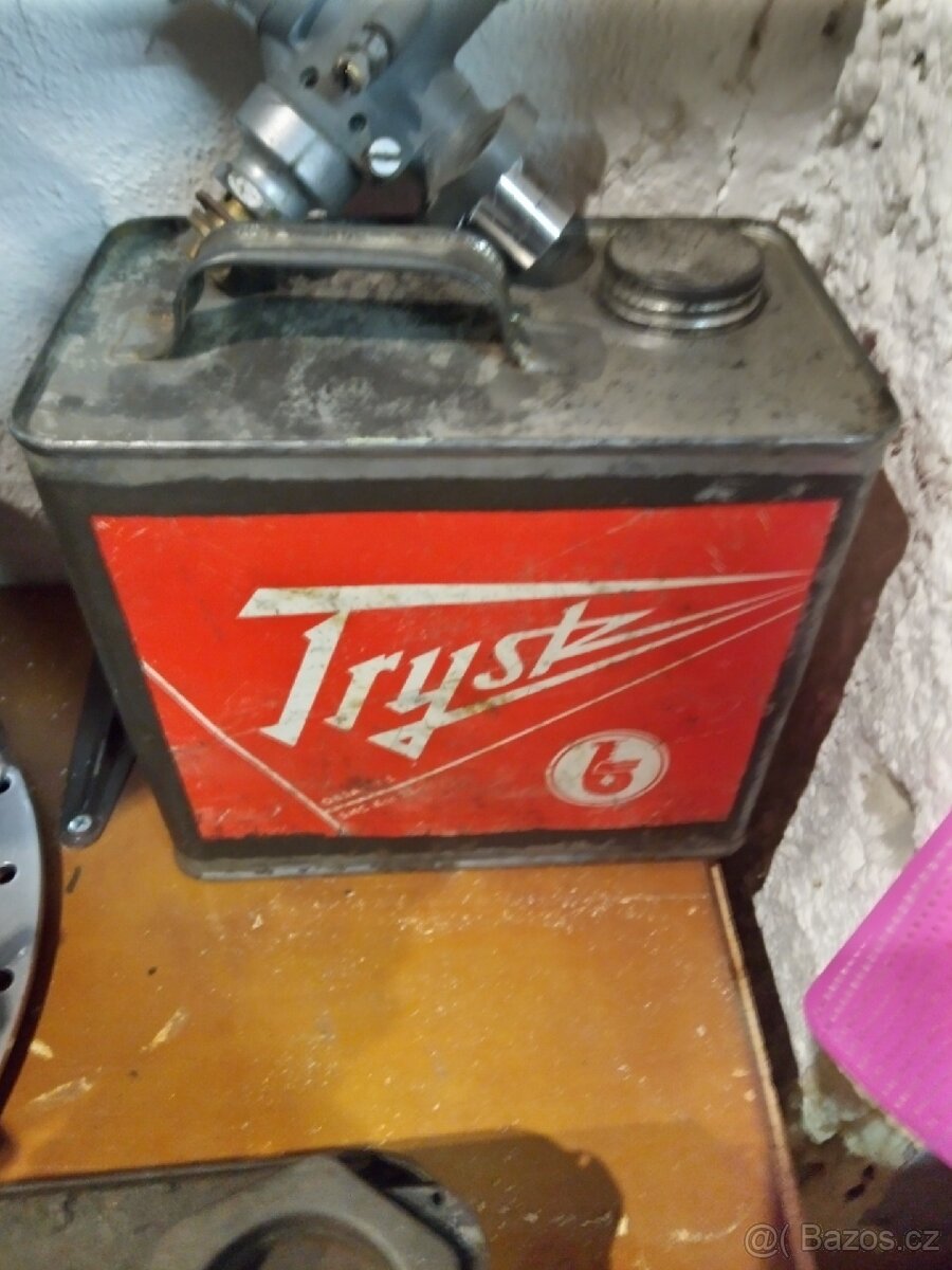 Stará plechovka