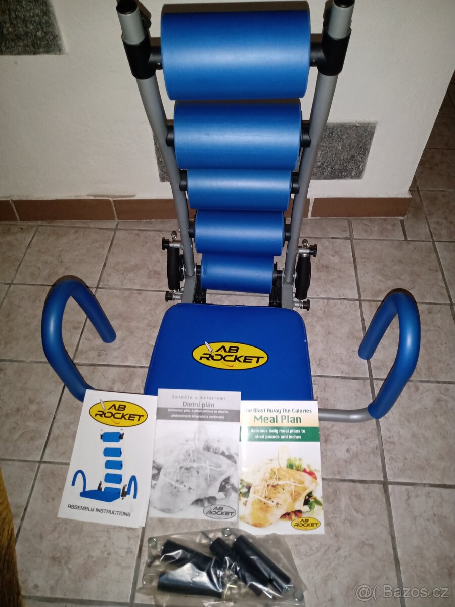 Posilovací stroj