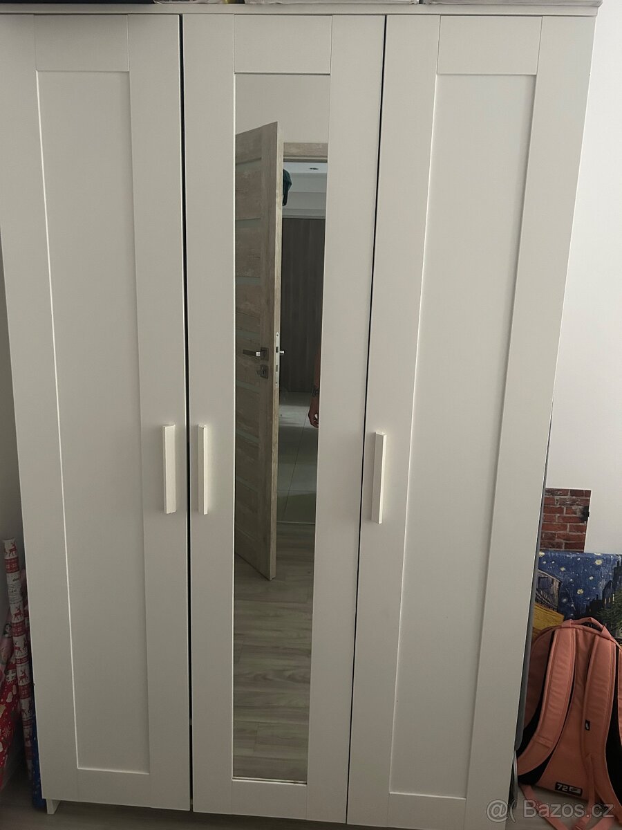 Ikea skříň