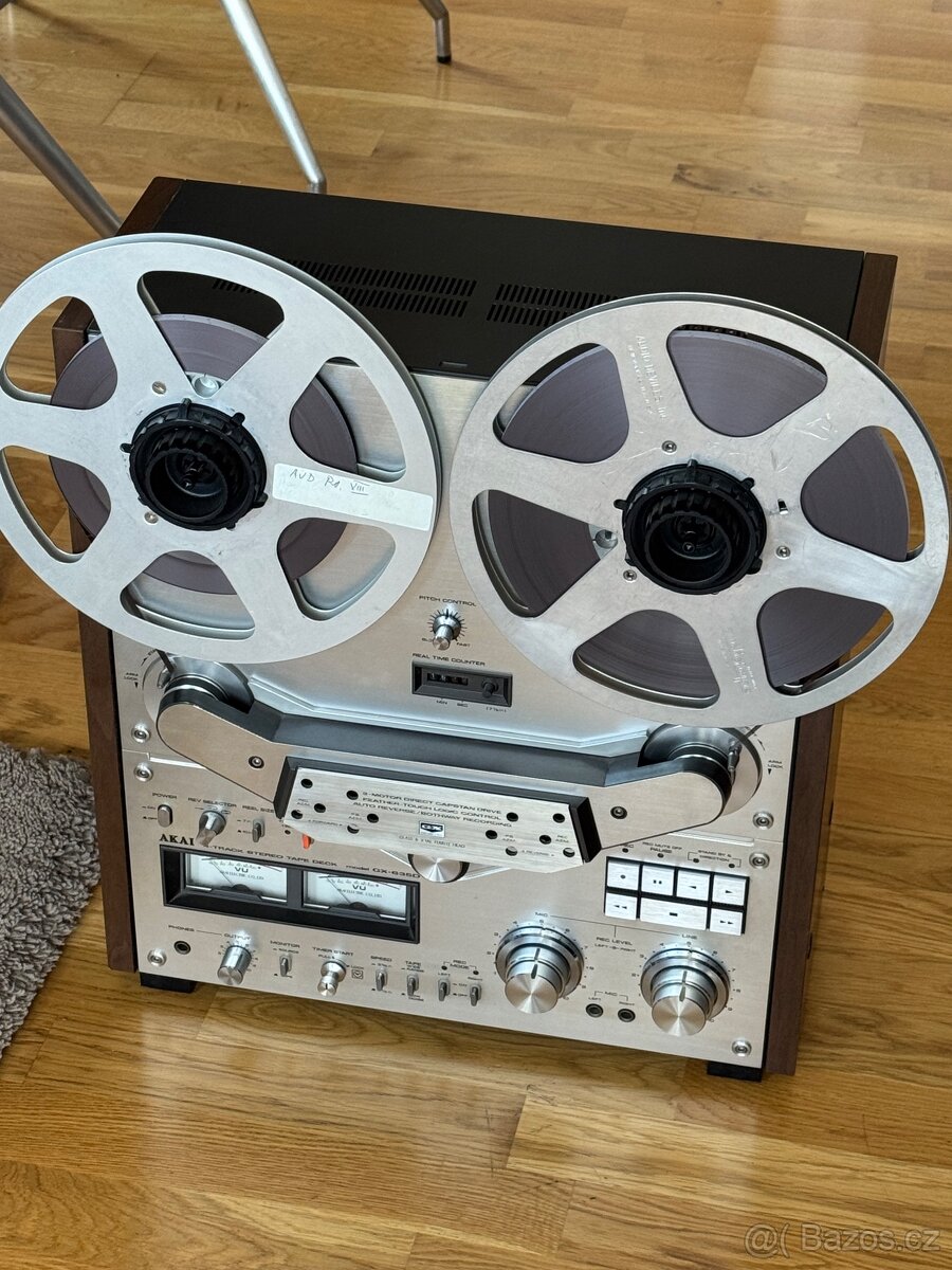 Akai gx-635D Topstav