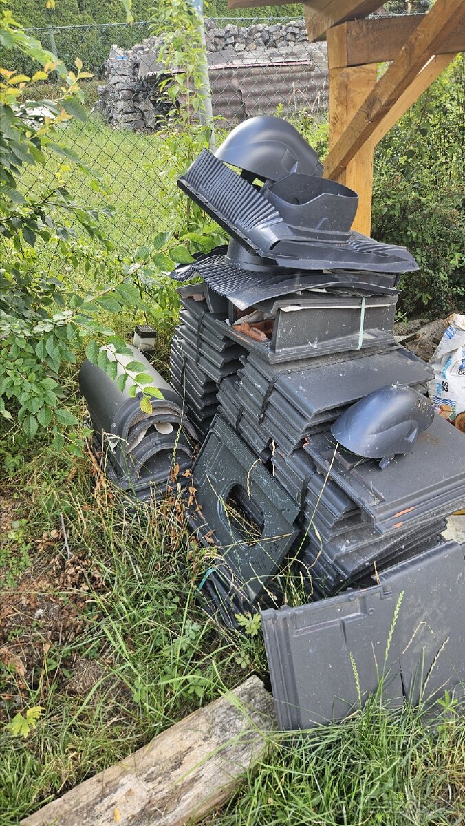 Prodám novou střešní krytinu Walther Engoba Stylist břidlice