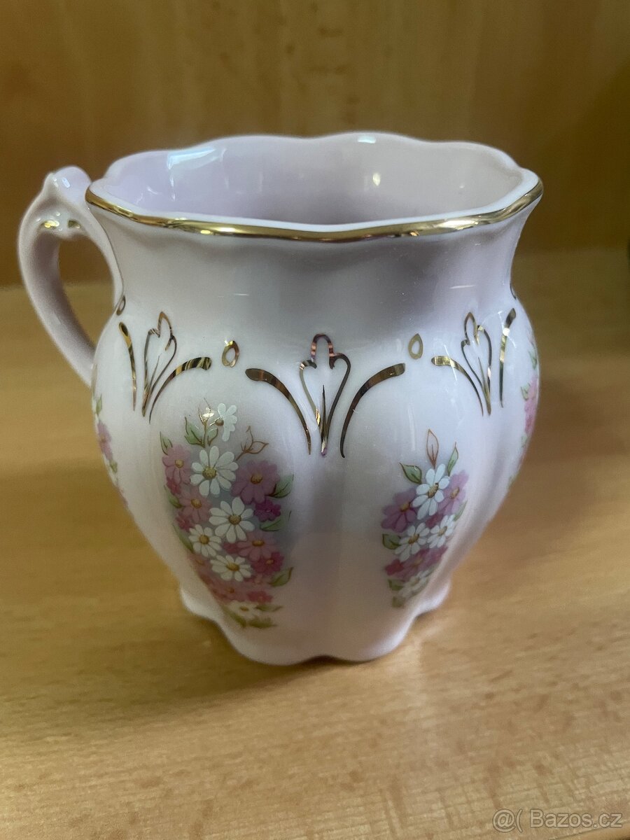 Prodám růžový porcelan