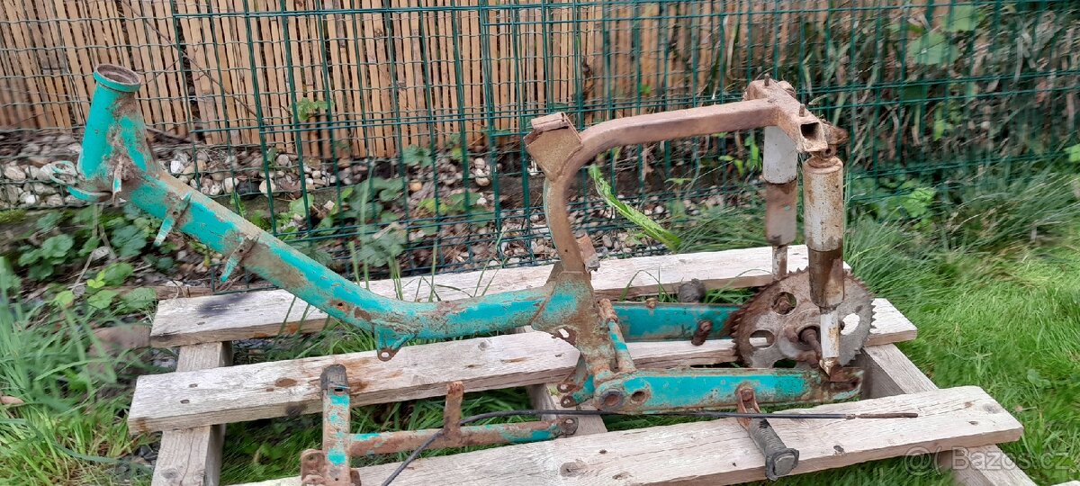 Prodám rám Jawa,viz.ob.