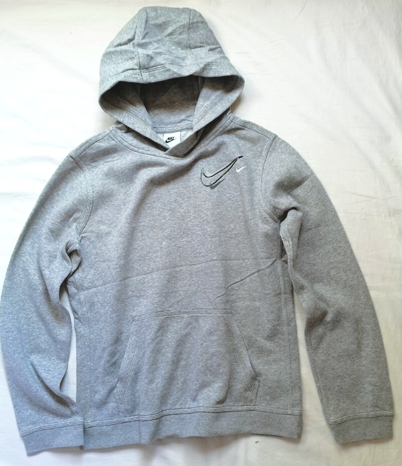 ŠEDÁ MIKINA-NIKE-vel. S/36