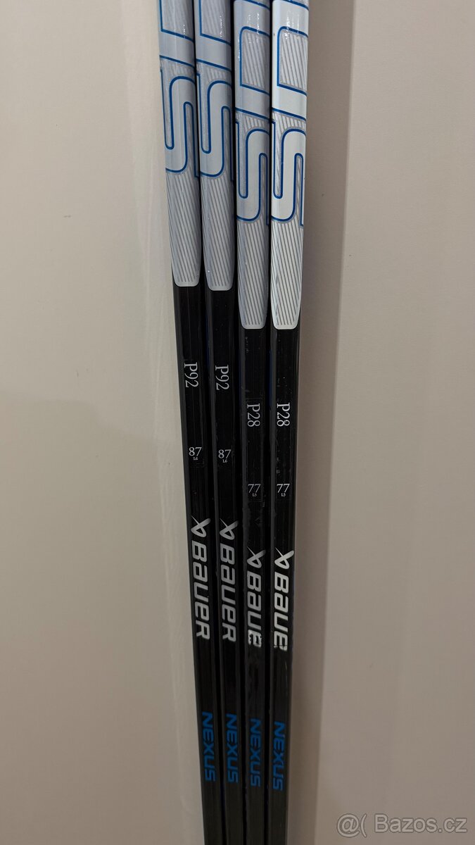 ✅ ĽAVÁ - BAUER NEXUS LEAGUE 2025 - 164 CM - P28 - 77 FLEX ✅