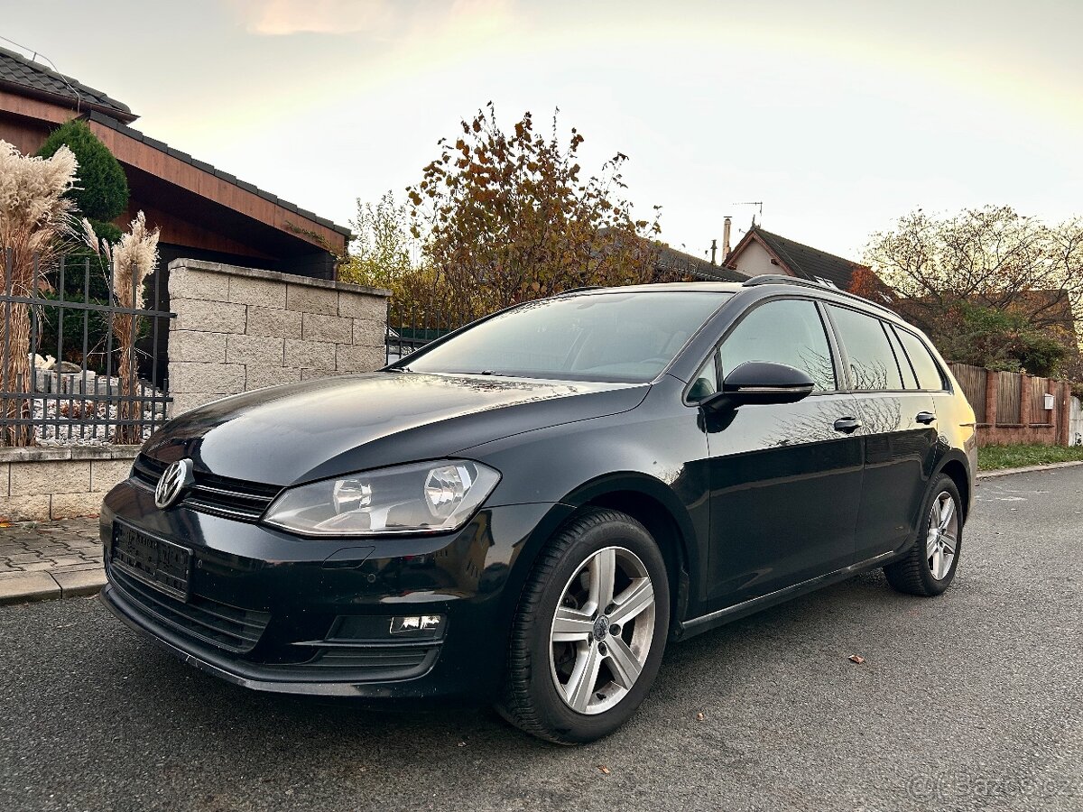 Volkswagen Golf 7 VARIANT 2.0TDi 110kw 2013 MANUÁL / TAŽNÝ