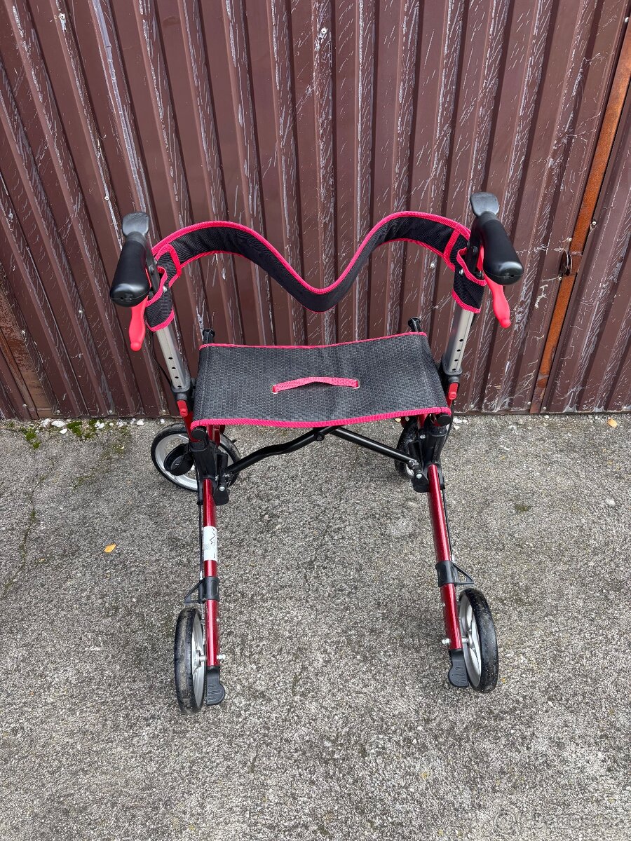 Chodítko pro seniory