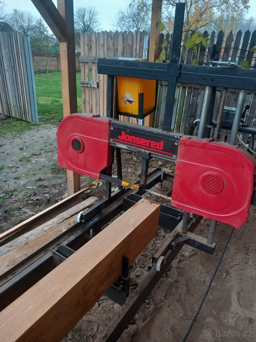 Kmenová pásová pila