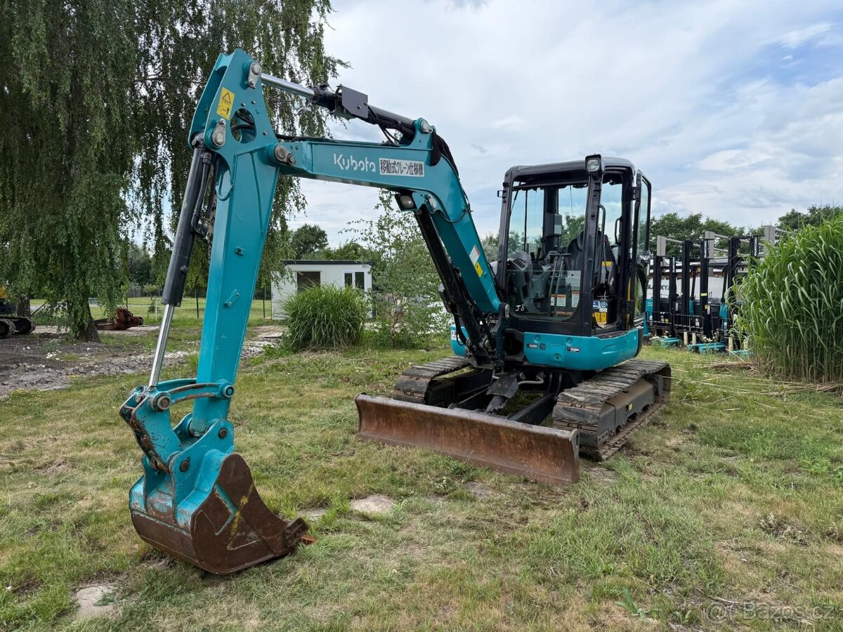 Kubota U40e