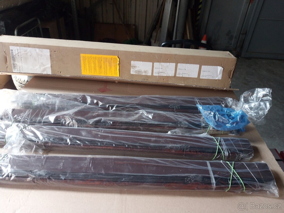 Žaluzie vnitřní hnědé nové