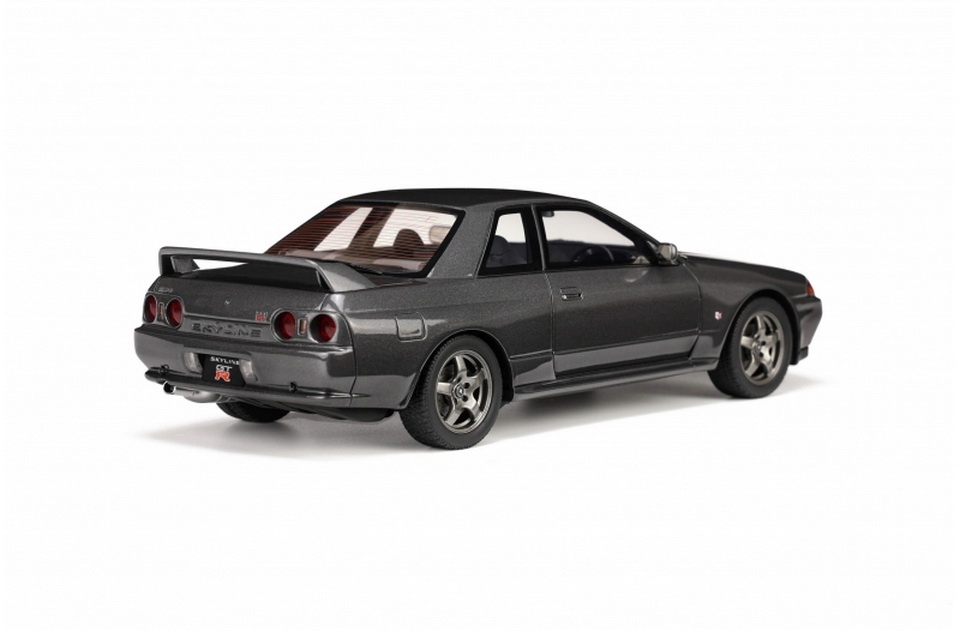 Nissan Skyline GT-R (BNR32) 1993 1:18 OttoMobile