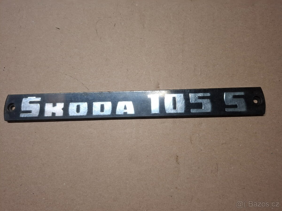 Nápis ŠKODA 105S