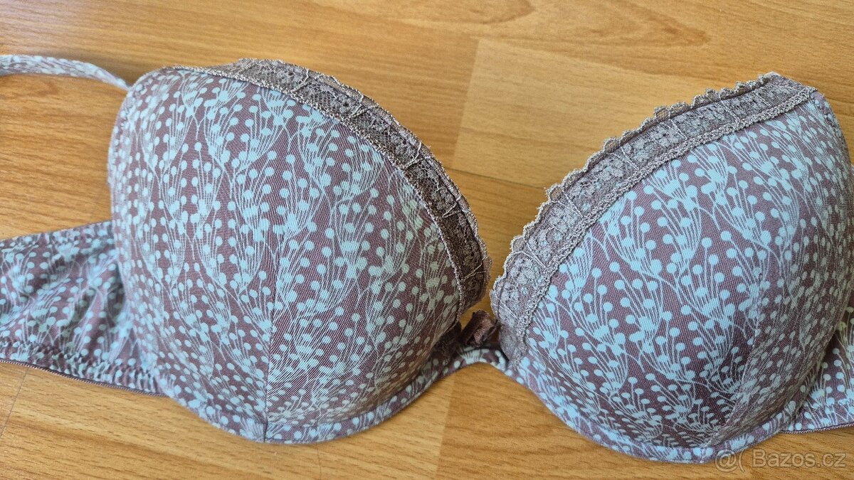 2x podprsenka 75B Etam