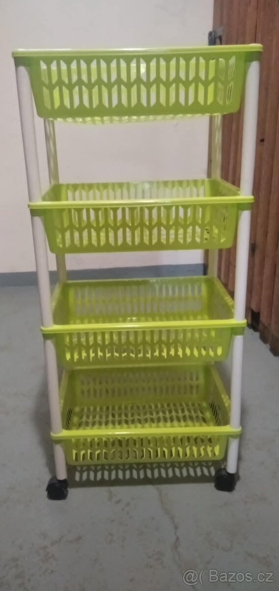 košíky na kolečkách