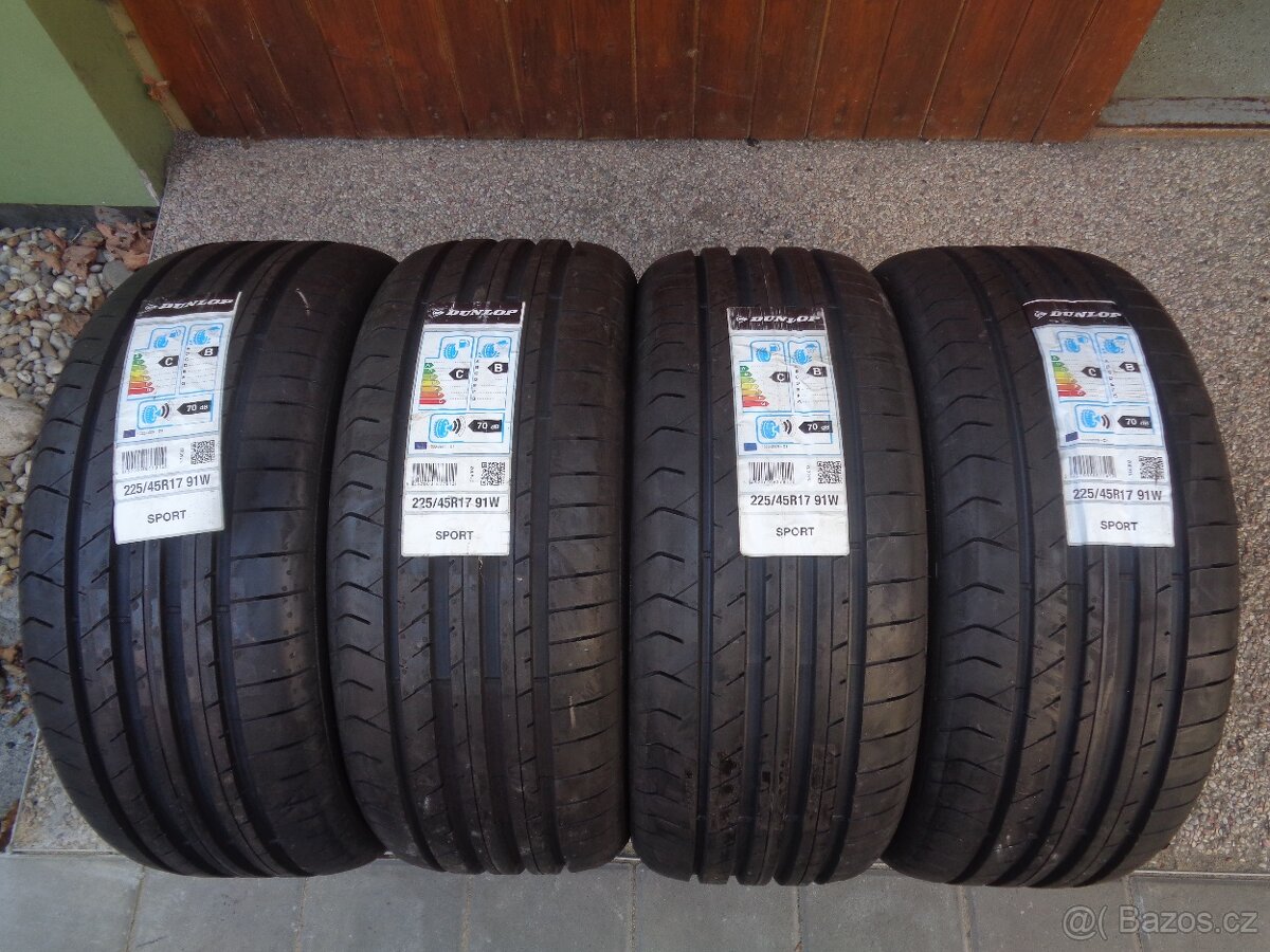 Letni pneu 225/45/17 Dunlop - Nové