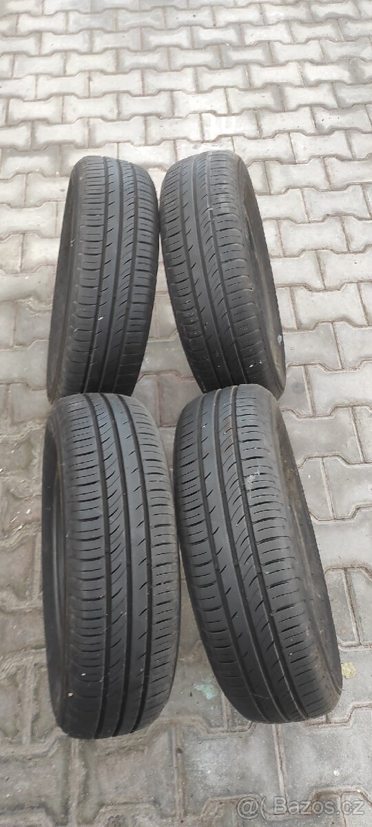 Kumho ecowing 175 65 R14 82T