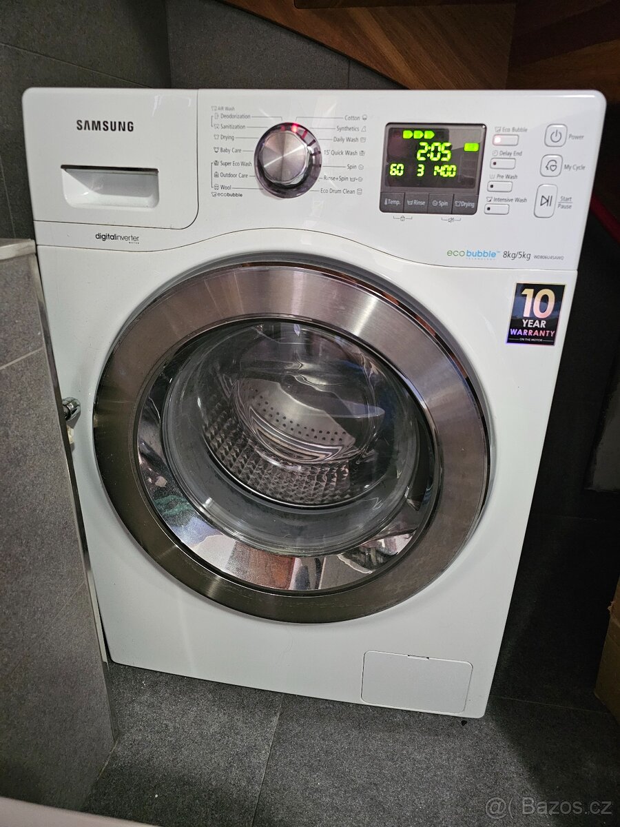 Pračka se sušičkou Samsung WD806U4SAWQ/LE