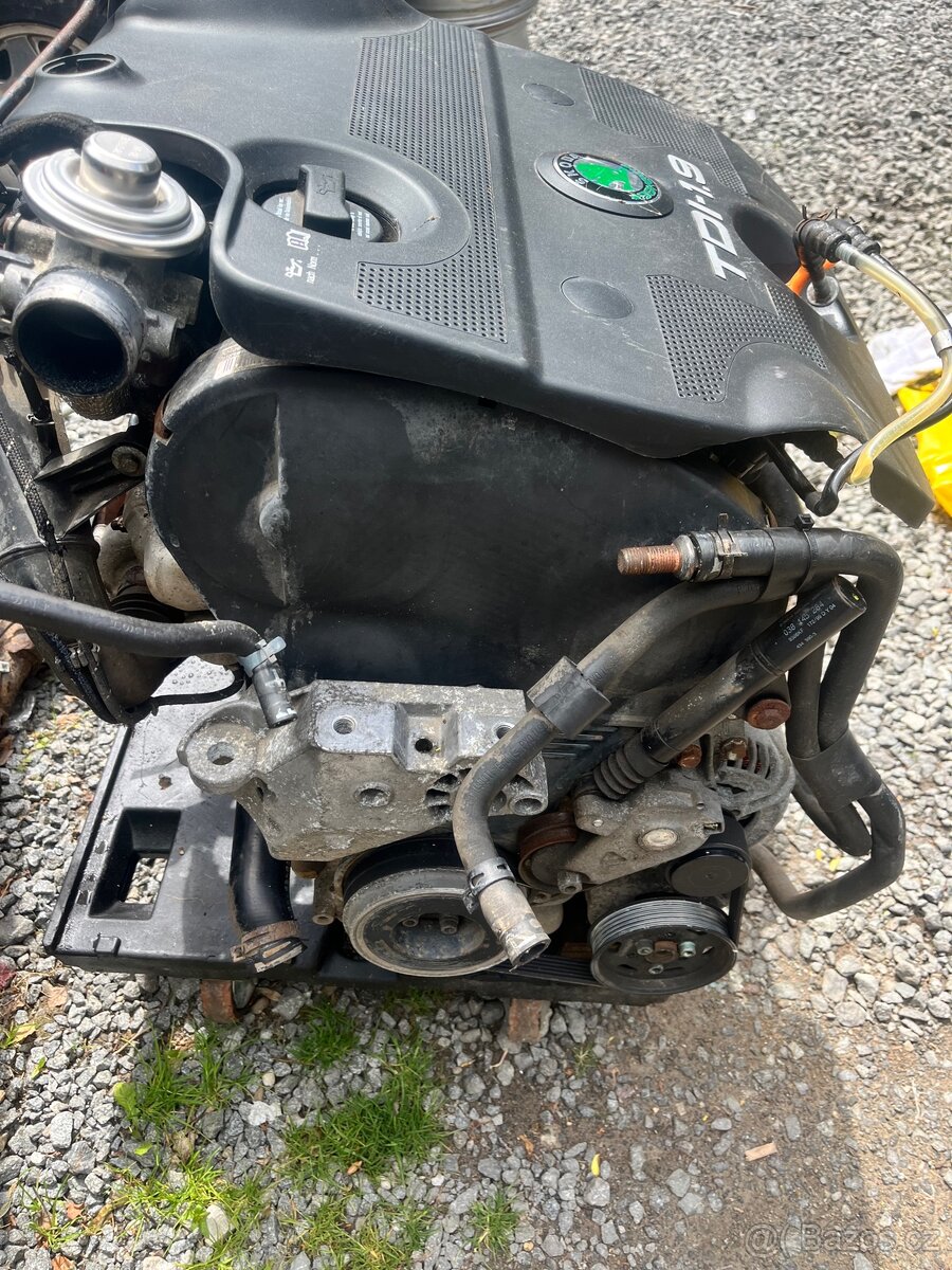 Motor 1.9 tdi octavia 66 kw agr