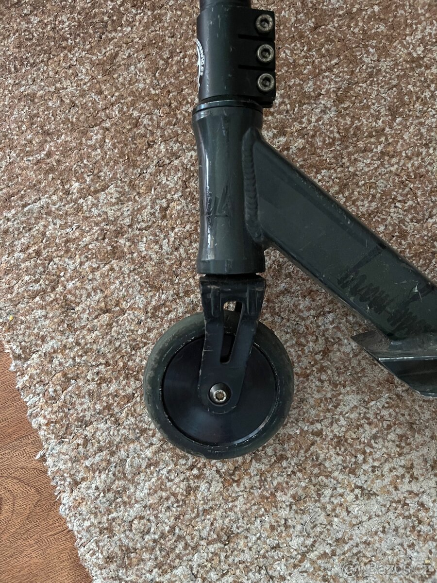 scooter koloběžka