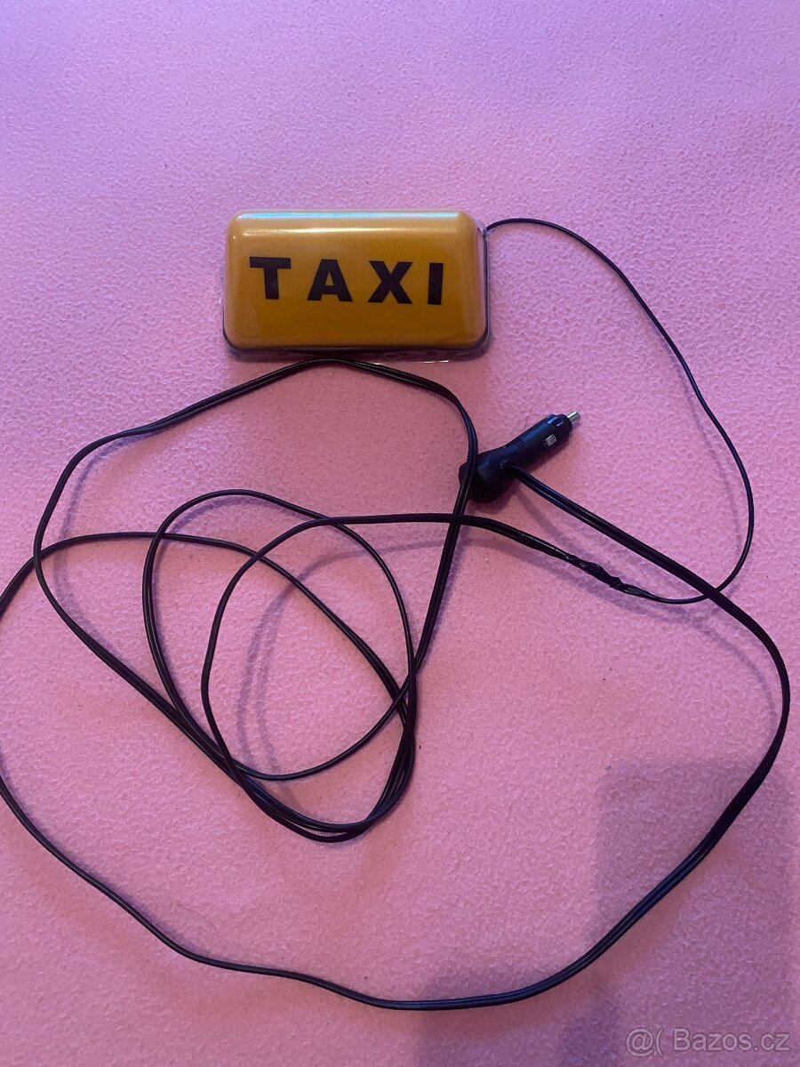 Taxi svítílna led .