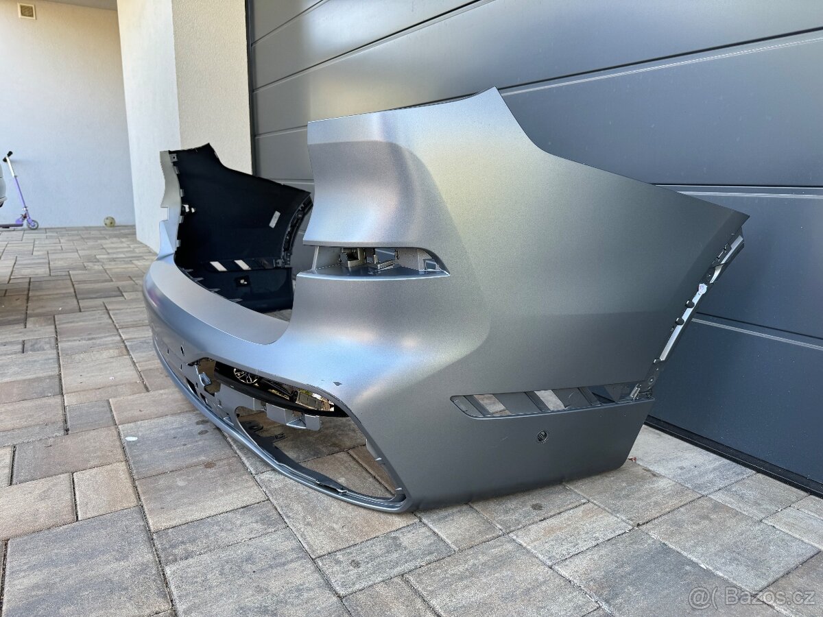 Zadní nárazník bmw x7 2023
