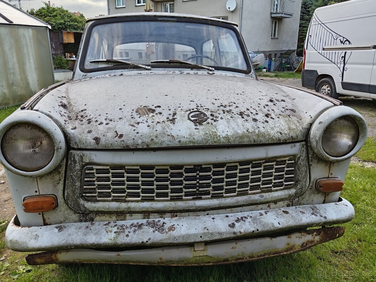 Trabant koupím