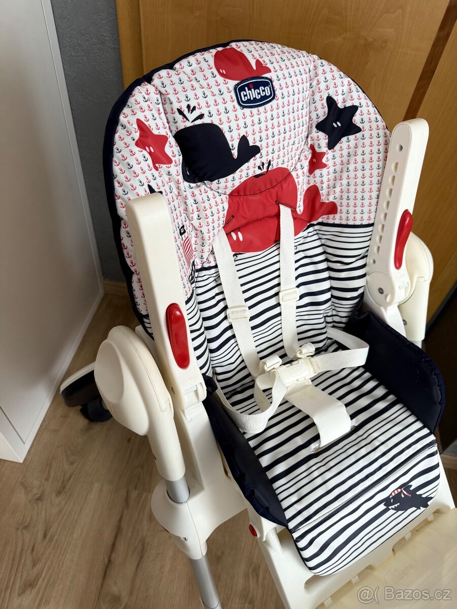 Dětská jídelní židlička Chicco Polly