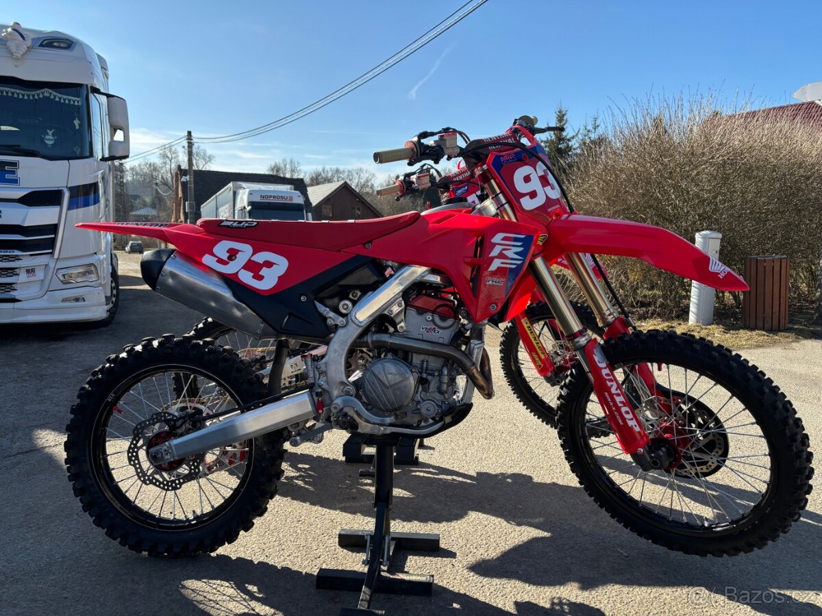 Prodám Honda CRF250R, r.v. 2022