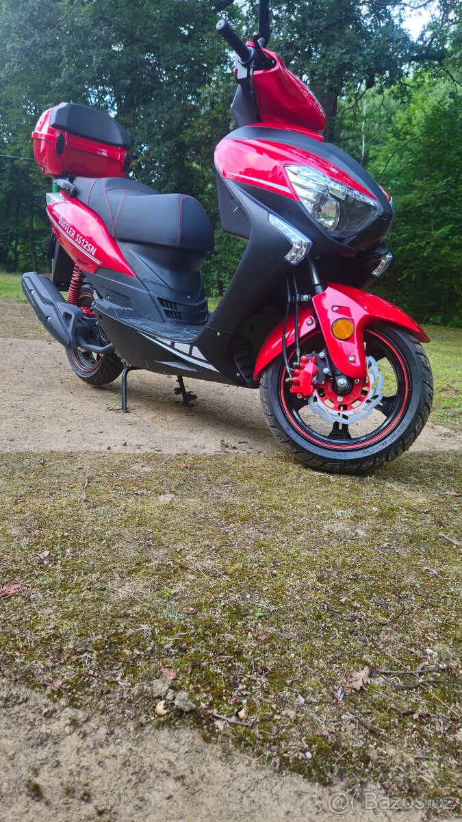 Skútr Buffler SS125N