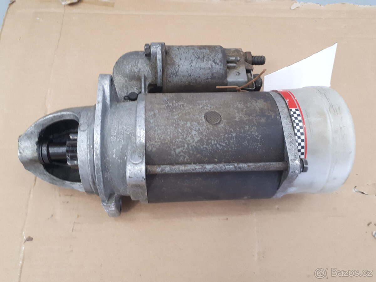 Startér Magneton