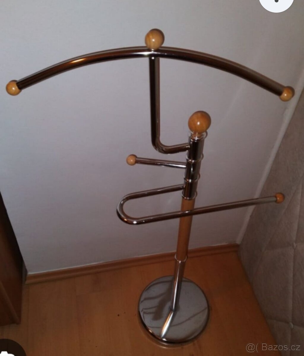 Věšák na veci