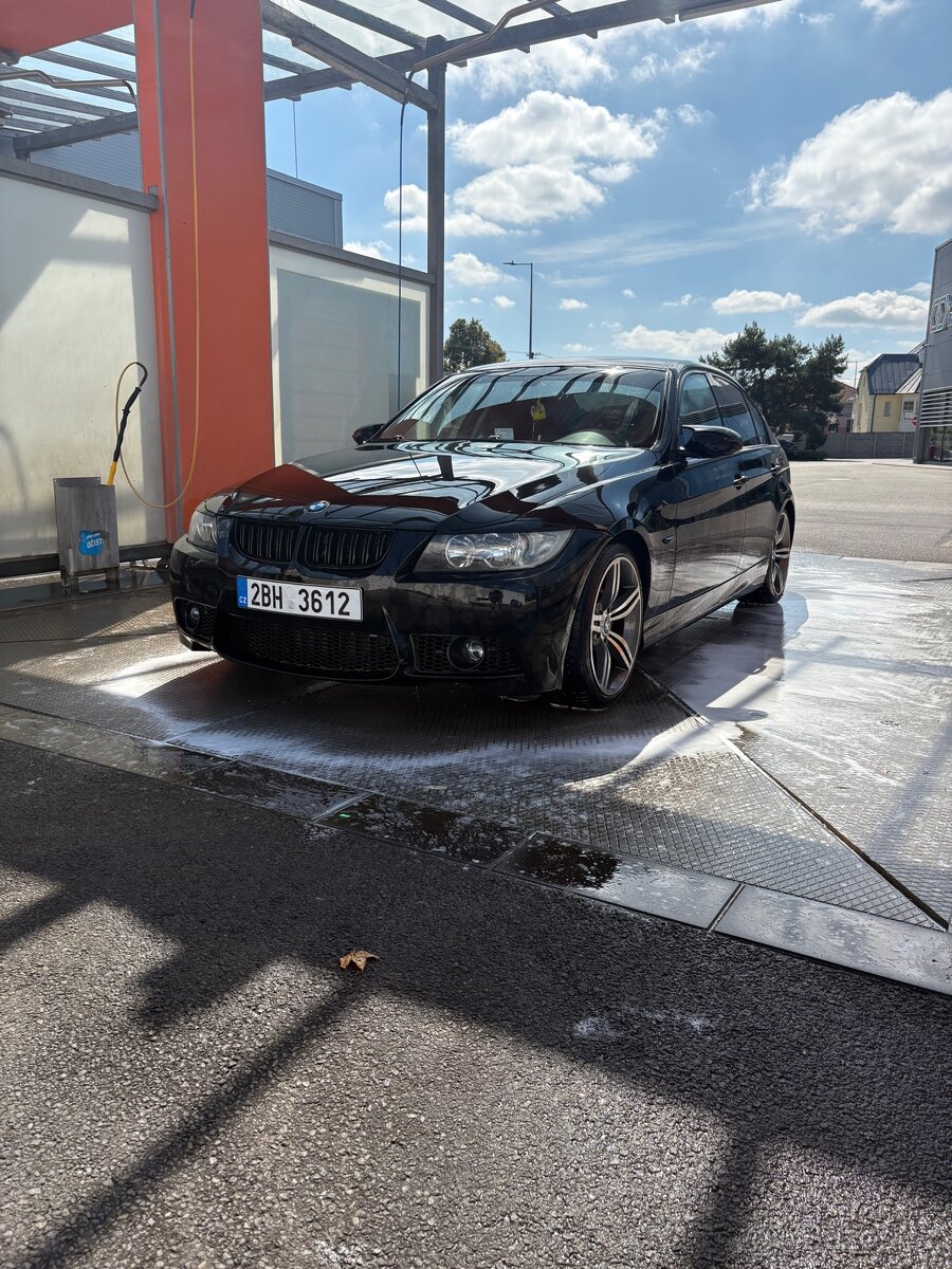 BMW e90 325d