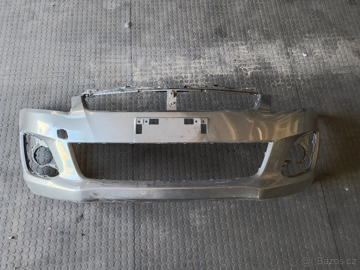 Suzuki Swift přední nárazník