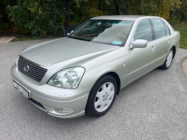 Lexus LS 430 V8 - president