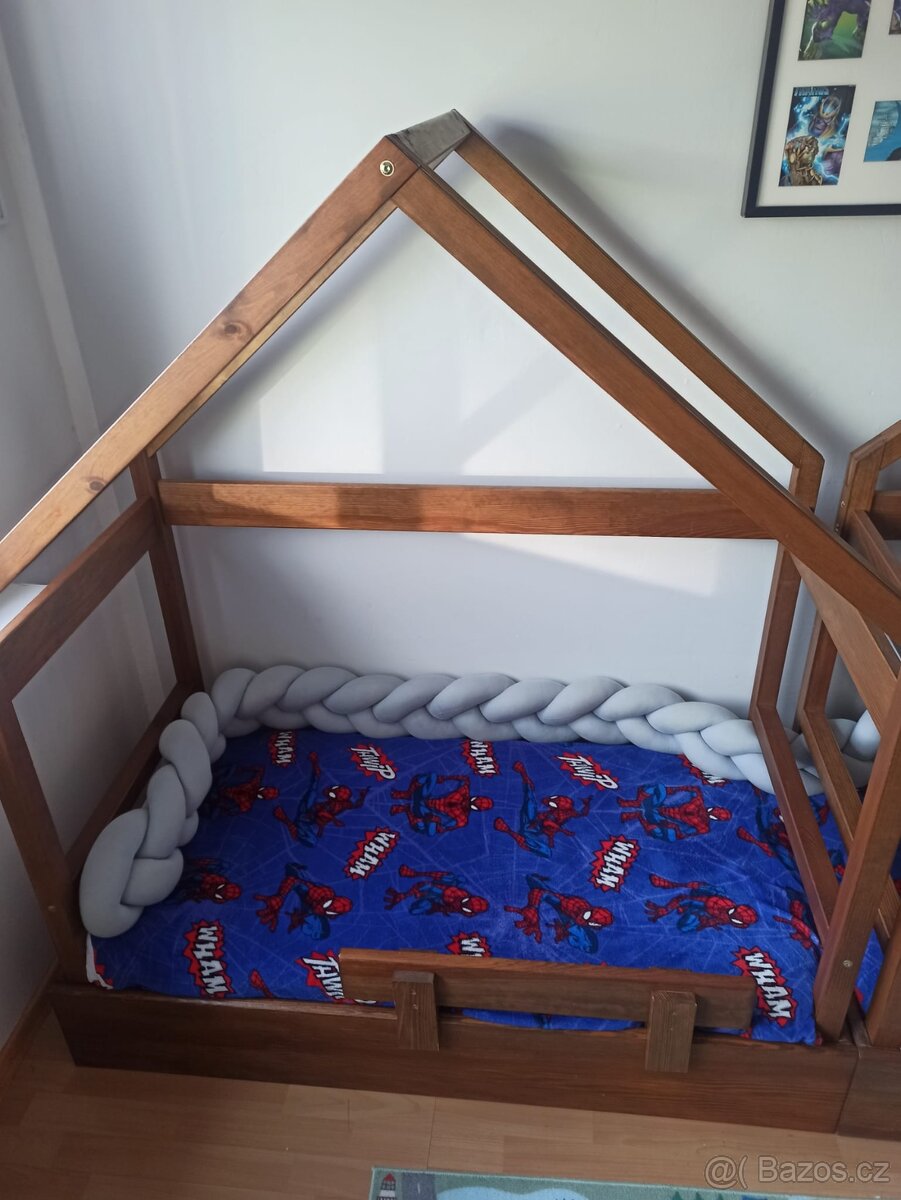 Dětská domečková postel 150x70