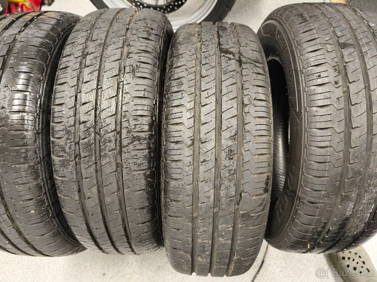 HANKOOK VANTRA LT 205/65R16C nové