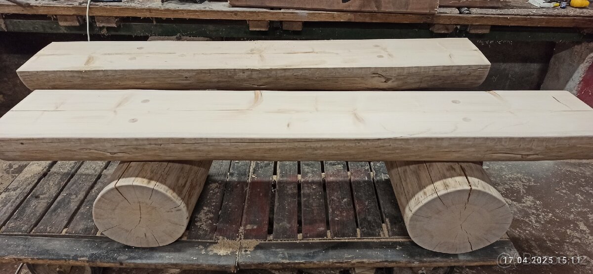 Masivní smrková lavice