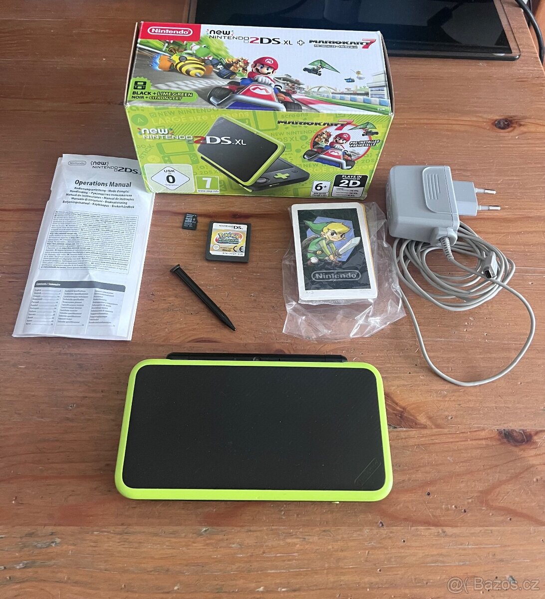 New Nintendo 2DS XL + hra Pokémon Ranger a příslušenství